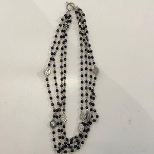 VSA JET BLACK MAGDALENA